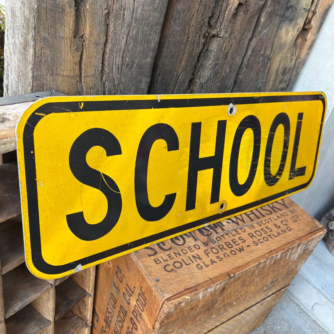 【USA vintage】 “SCHOOL” スクール 看板 ロードサイン