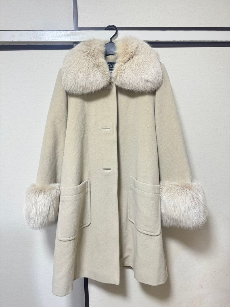 美品❗️FOXEY毛皮ファーコート 定価50万くらい