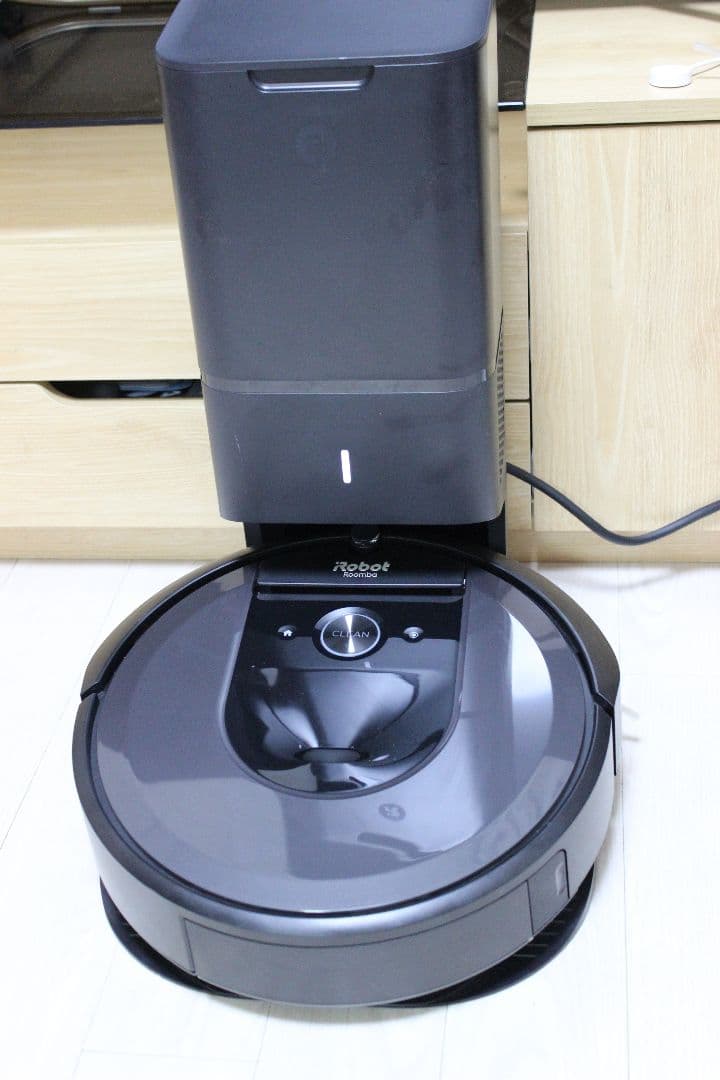 【美品】iRobot Roomba i7+