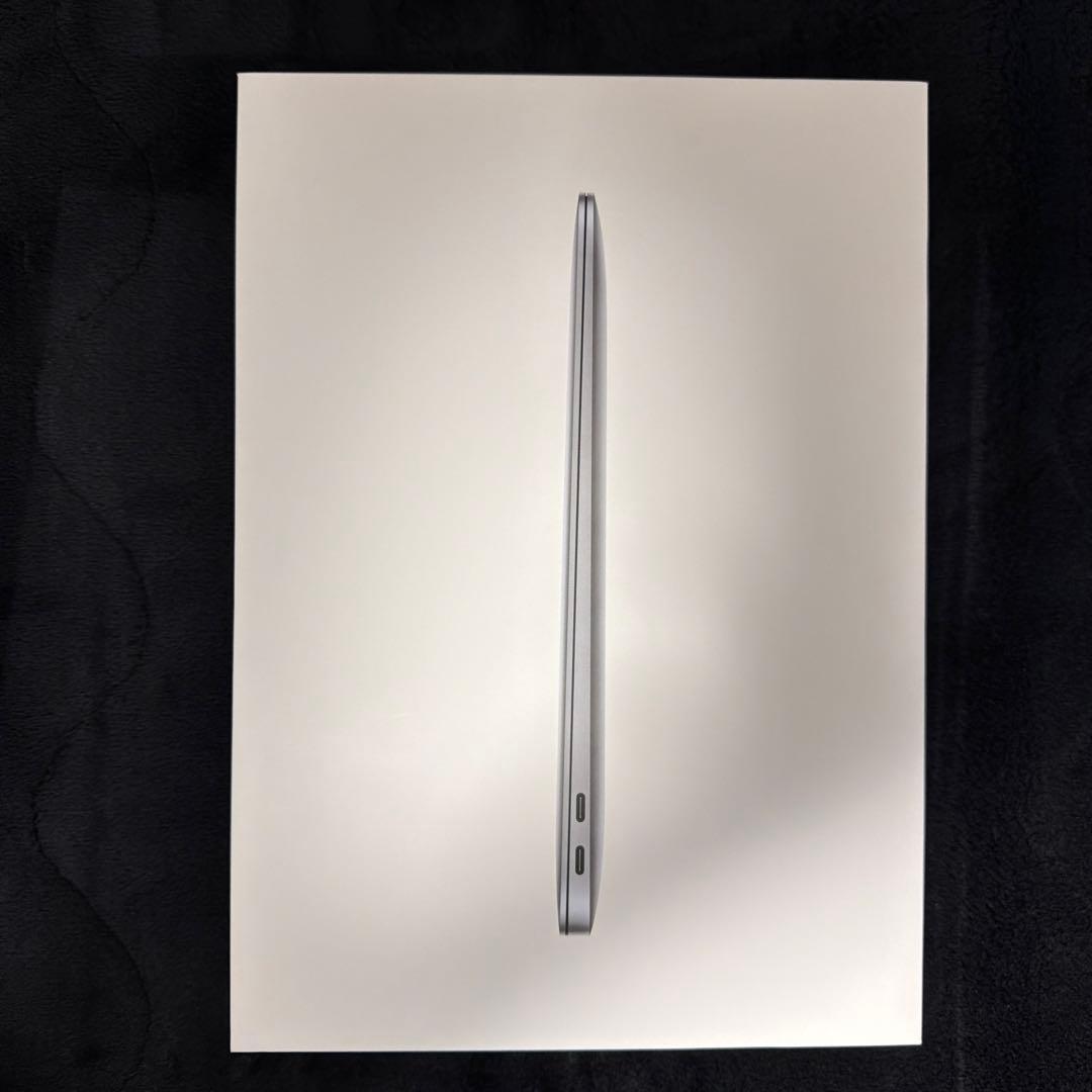 MacBook Air 13-inch M1チップ 256GB