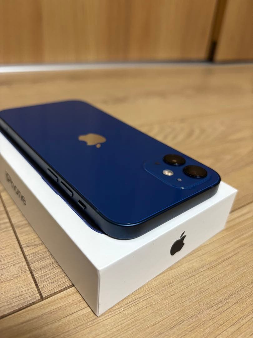 Apple iPhone 12 128GB バッテリー83% SMフリー