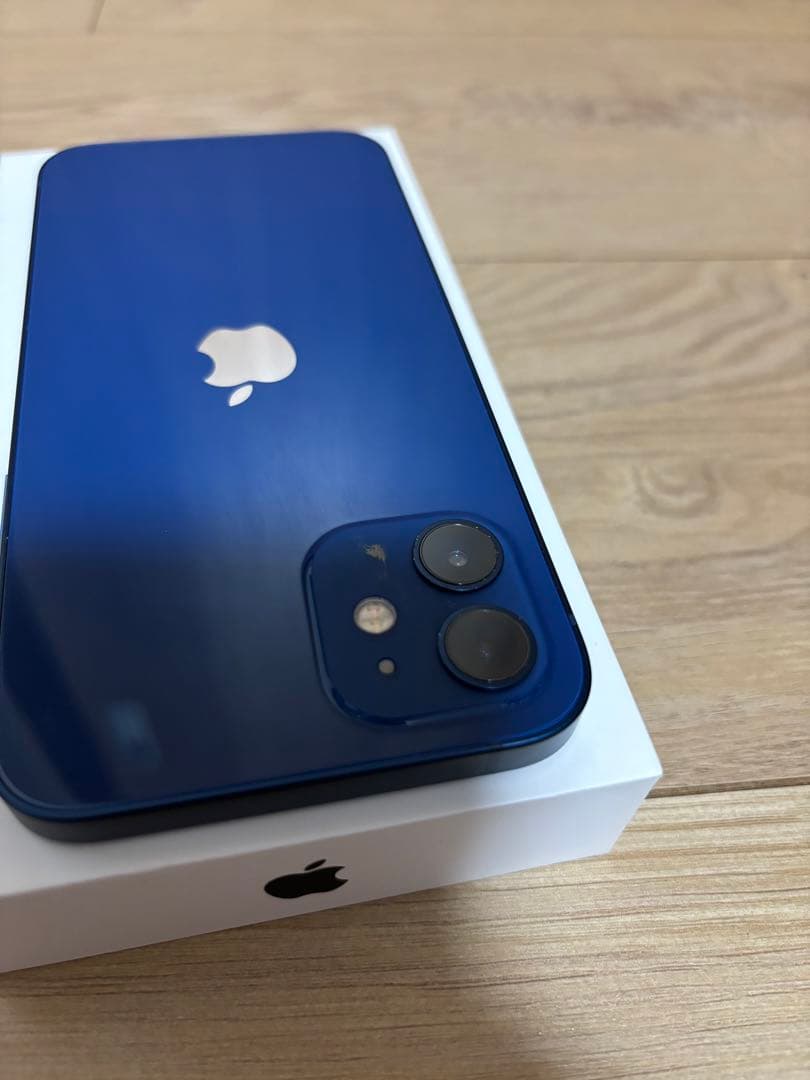 Apple iPhone 12 128GB バッテリー83% SMフリー