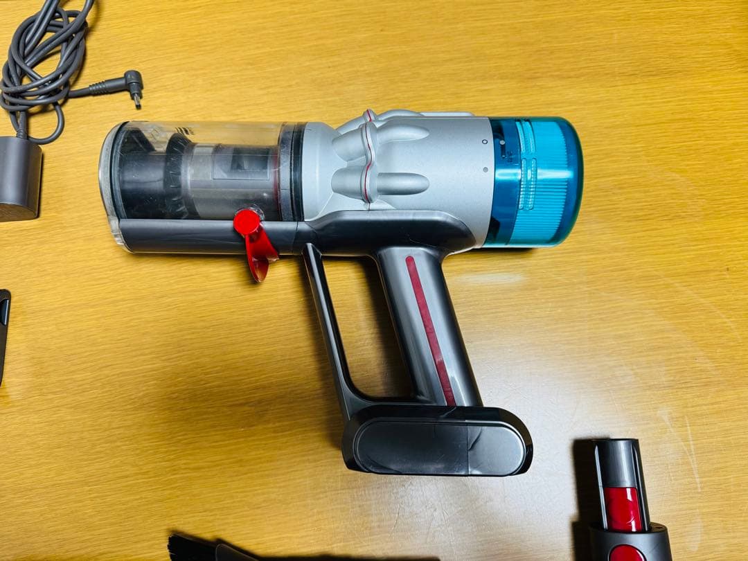 中古品 ダイソン SV21 コードレスクリーナー 掃除機 [17]