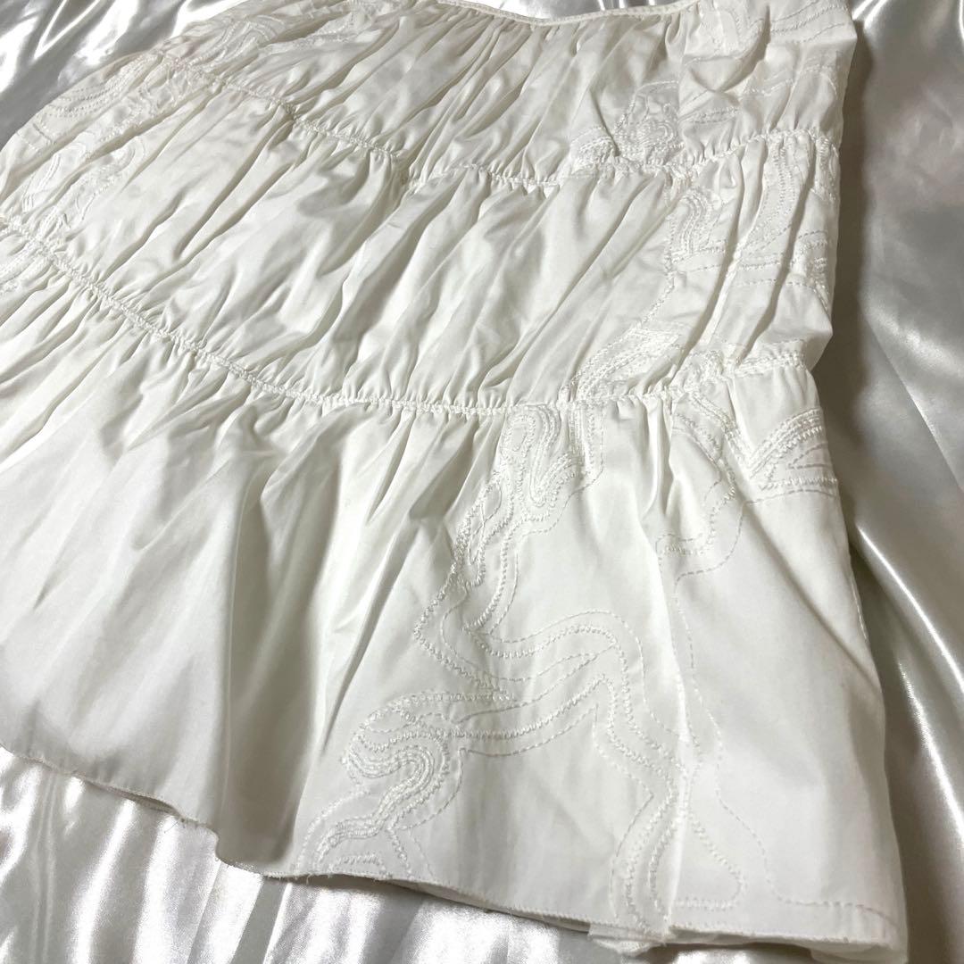 希少　PRADA プラダ　装飾　刺繍　ミニ丈　フレアスカート　38 イタリア製