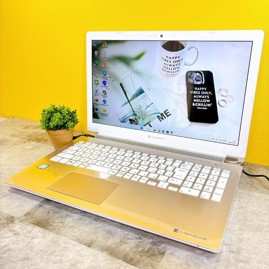 ほぼ美品✨新品メモリ16GB✨ｉ5 カメラ 薄型 フルHD ブルーレイWin11