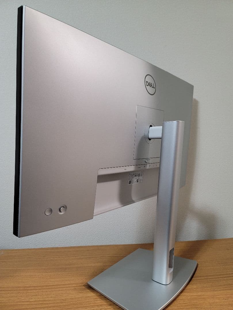 ひろと☆専用Dell デジタルハイエンド 27 ゲーミングモニター U2724D