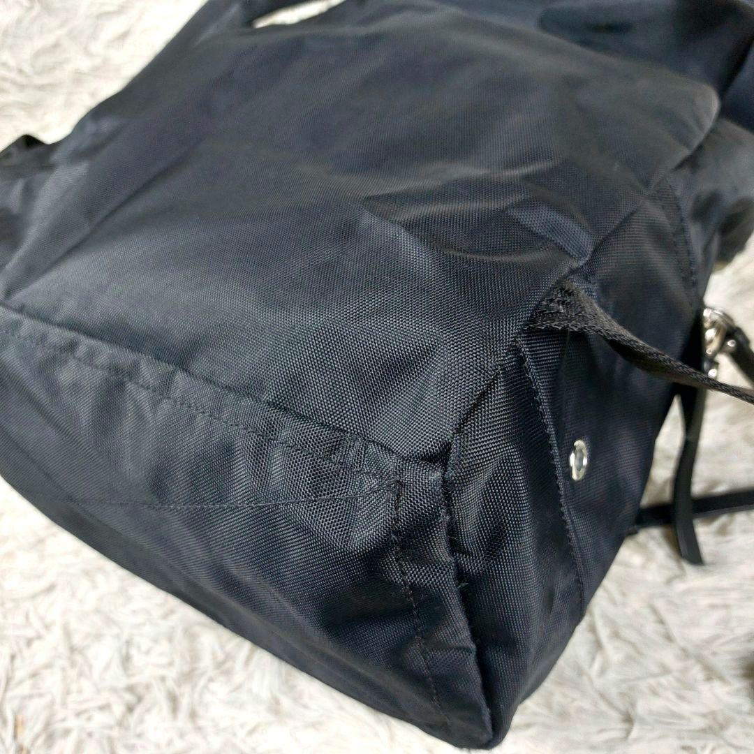 MARCJACOBS サスペリア デカロゴリュックサック バックパック ブラック