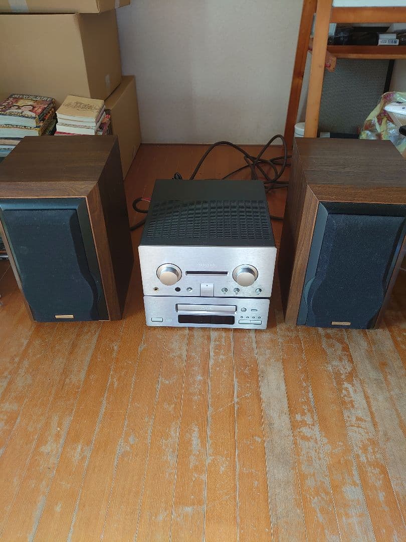 KENWOOD K,sシリーズアンプ、 CDプレーヤーとスピーカー、リモコン。