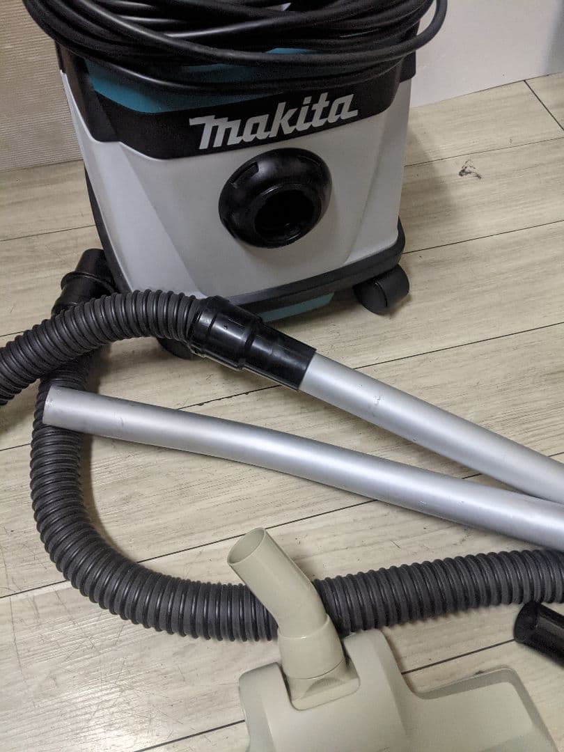makita マキタ 乾湿両用 業務用 集じん機 モデル473 キャスター付