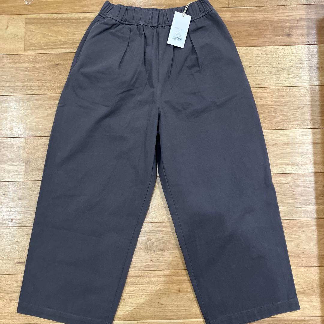 お値下げ中　休日と詩　ホリデーワイドパンツ