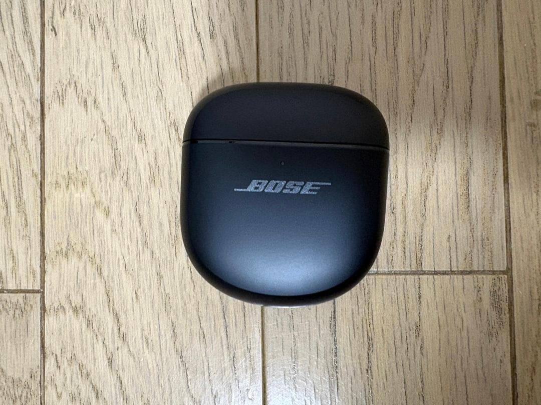 Bose QC Ultra イヤホン＋ワイヤレス充電ケースカバー【美品】