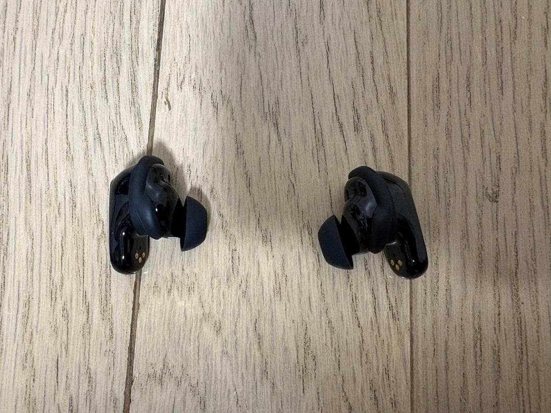 Bose QC Ultra イヤホン＋ワイヤレス充電ケースカバー【美品】