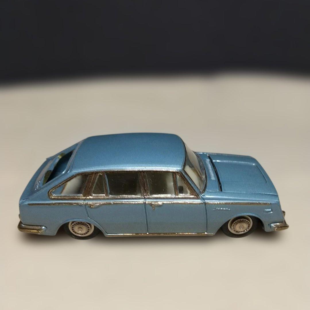 ダイヤペット　トヨペット・コロナ・５ドアセダン