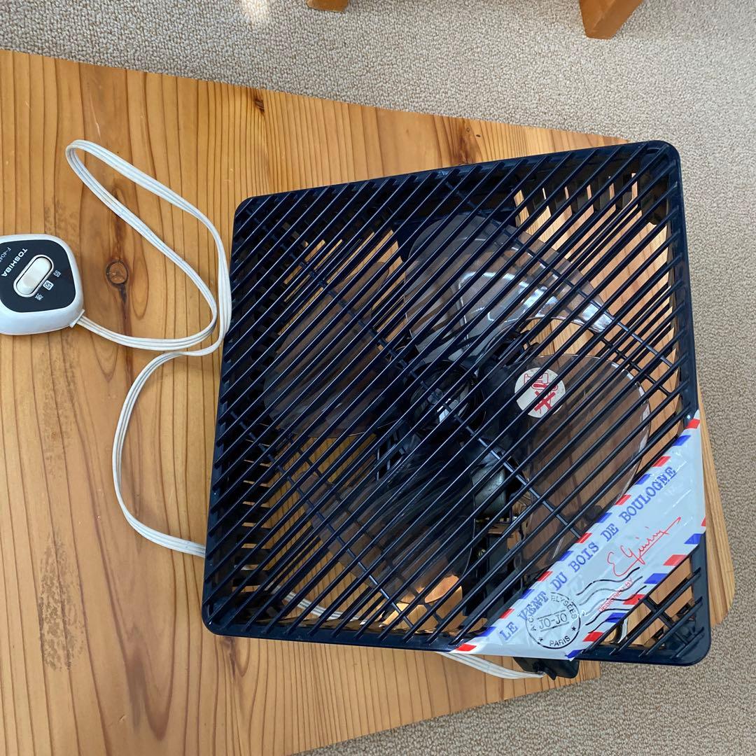 昔の扇風機壁掛け　東芝