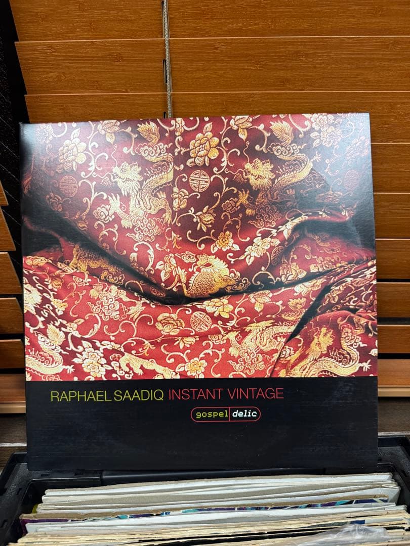 q*k様 RAPHAEL SAADIQ INSTANT VINTAGE