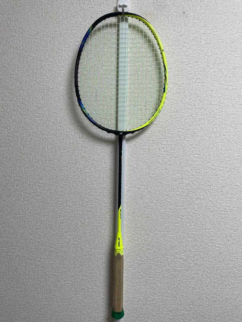 ヨネックスアストロクス77