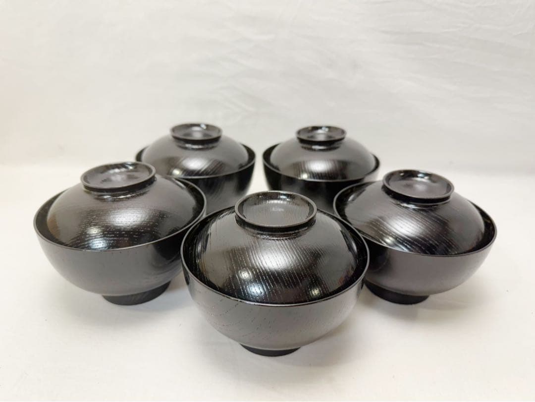 ほぼ未使用 懐石道具 木製黒塗 吸物椀 金彩松葉見返し蒔絵 木箱