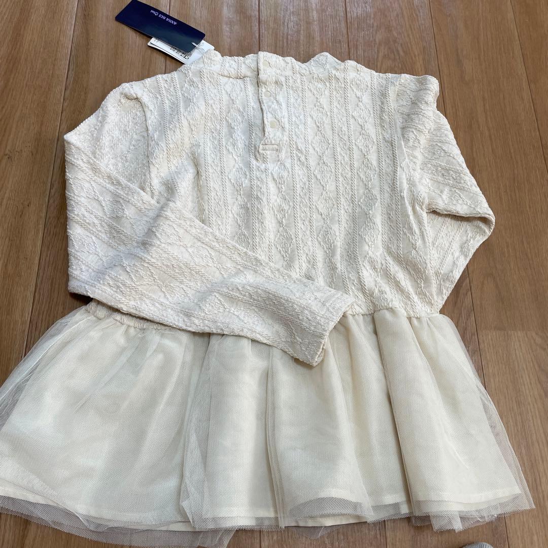 新品未使用　トップス　150cm