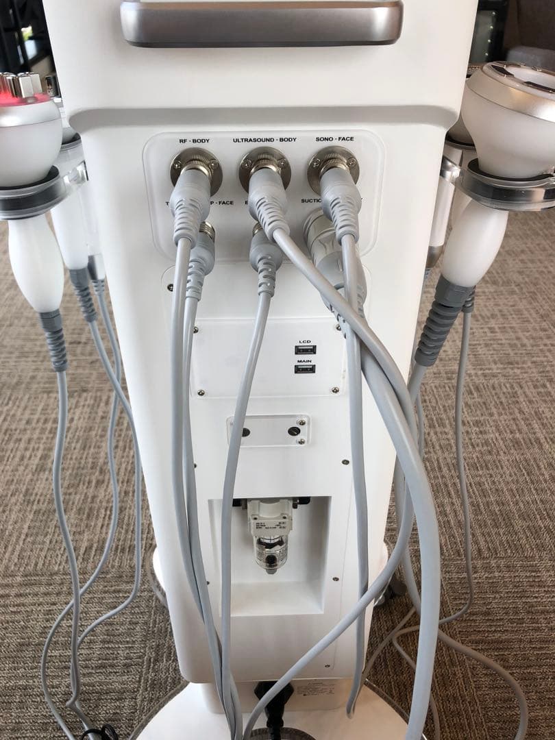 くま特価【極・美品】業務用痩身エステマシン　セルドライブプロ　残り1台