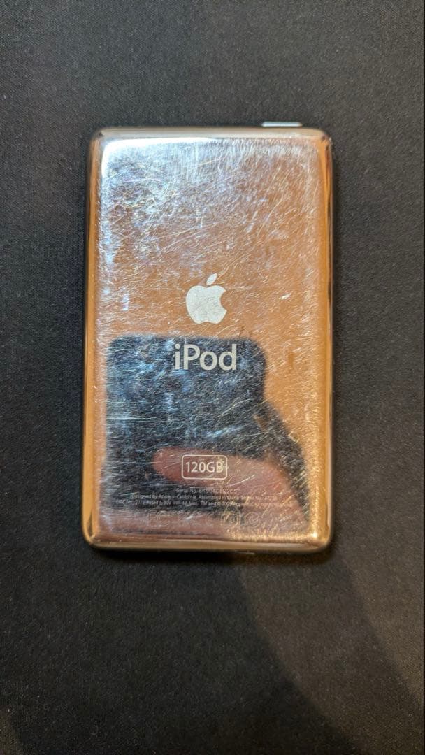 Apple iPod Classic 120GB ケーブルと送信機付き