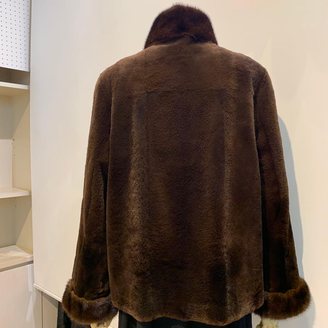 新春　プライス❣️ シェアードミンク　ミンクコート ボタン付き　ダークブラウン