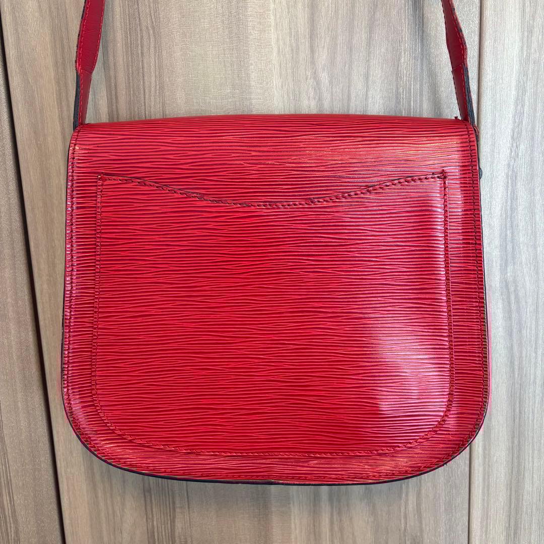 ルイヴィトン　LOUIS VUITTON エピ サンクルー　ショルダーバッグ