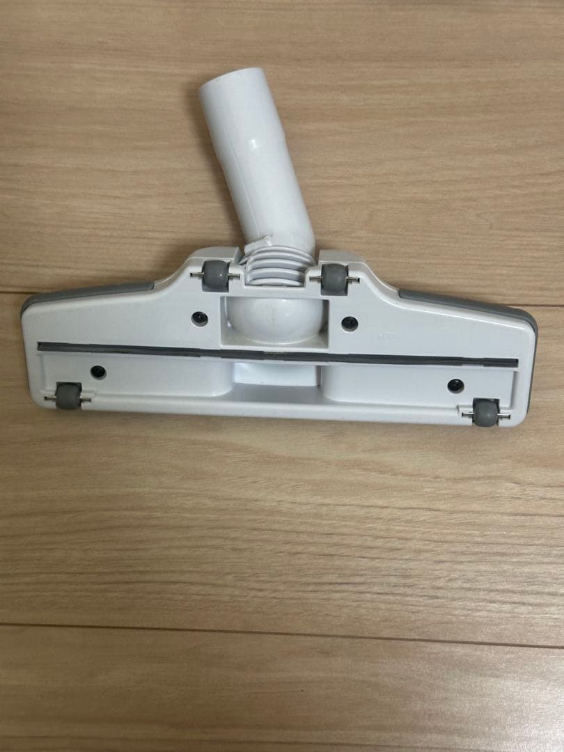 マキタ充電式クリーナCL107FDSHW予備バッテリ・ゴミパック61個付ほぼ新品