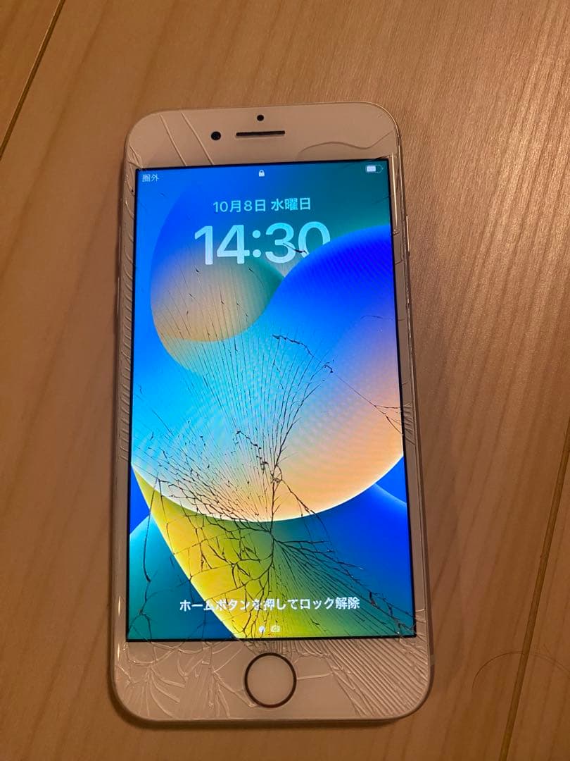 【ジャンク】iPhone8 64GB バッテリー100%