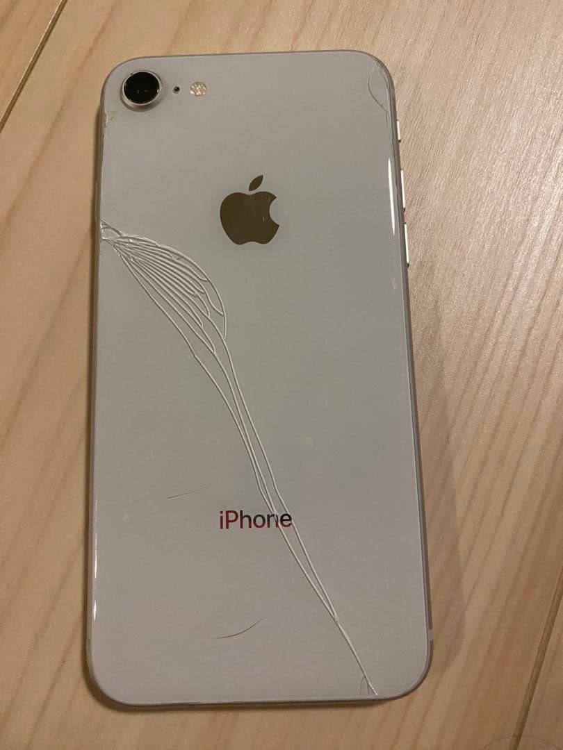 【ジャンク】iPhone8 64GB バッテリー100%