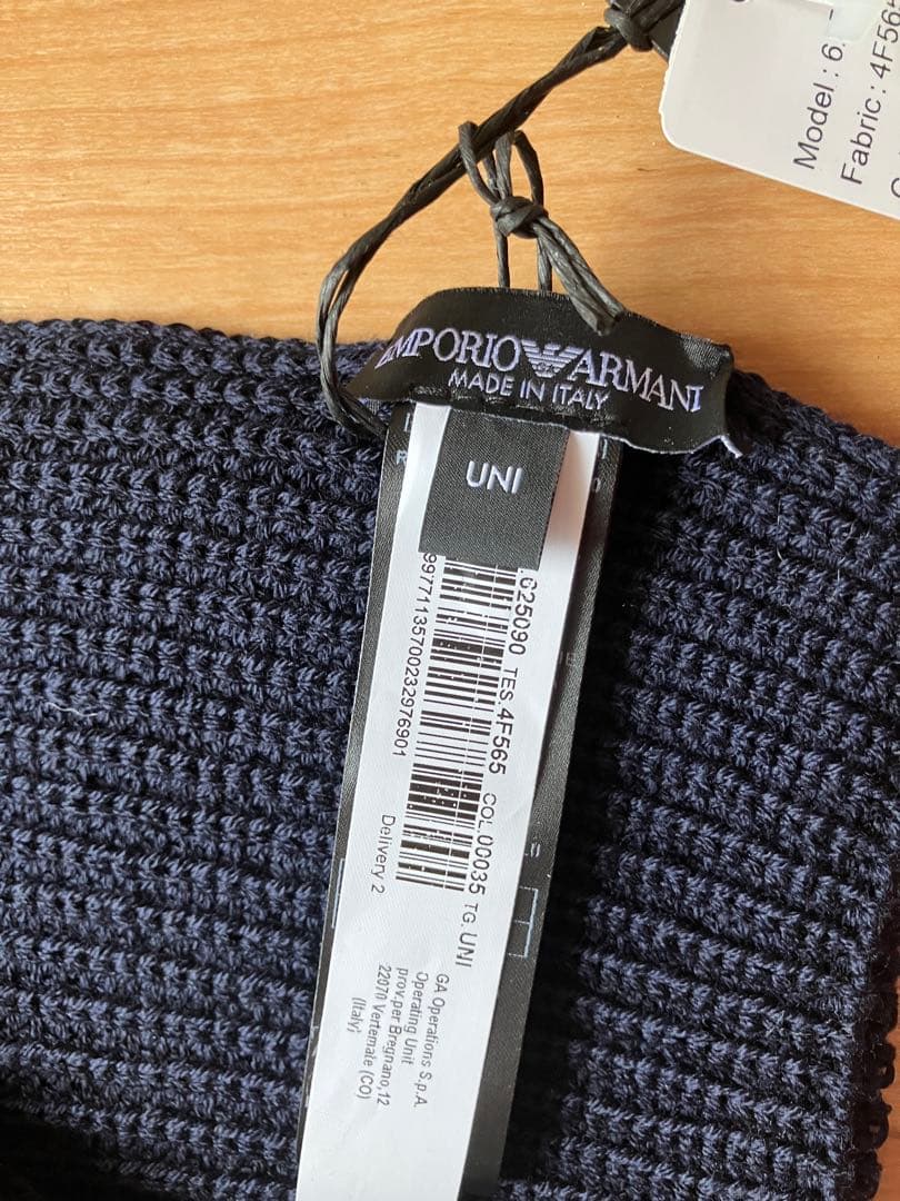 新品タグ付　エンポリオアルマーニ　EMPORIO ARMANI ウールマフラー