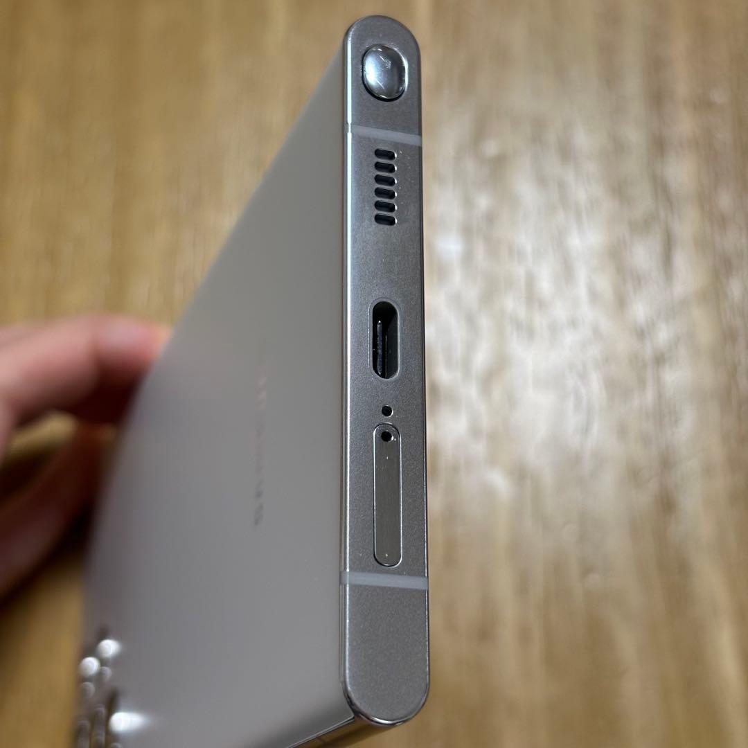 Galaxy S22 Ultra 512GB ホワイト SIMフリー【極美品】