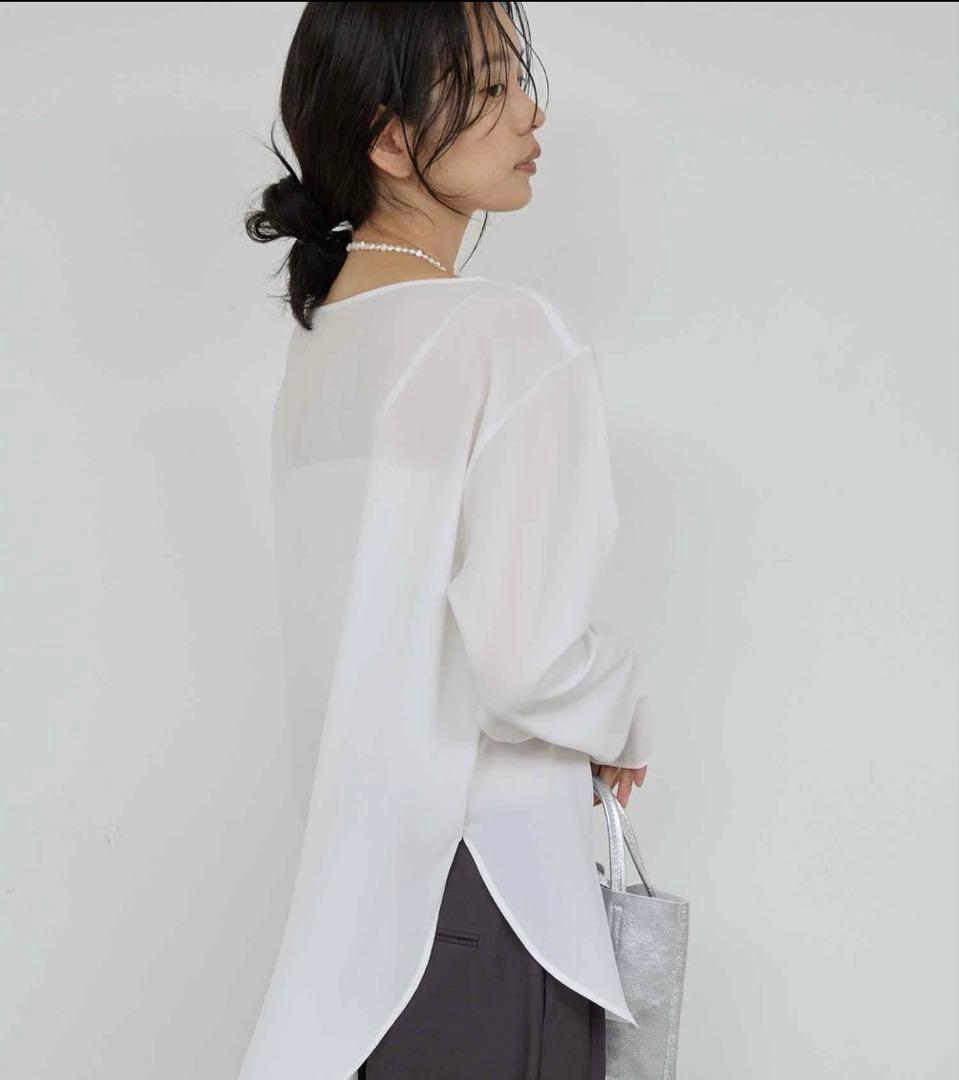 2025 GALLARDAGALANTEラウンドブラウスTee