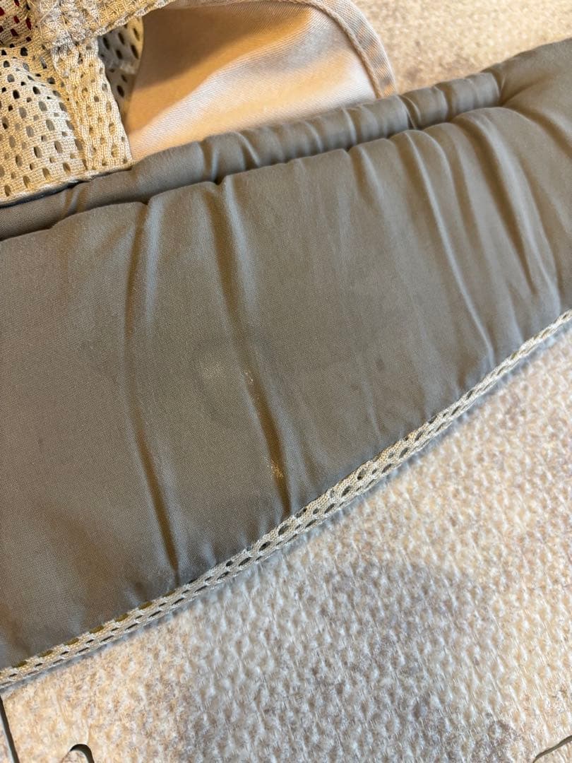 ベビービョルン 抱っこ紐　ハーモニー