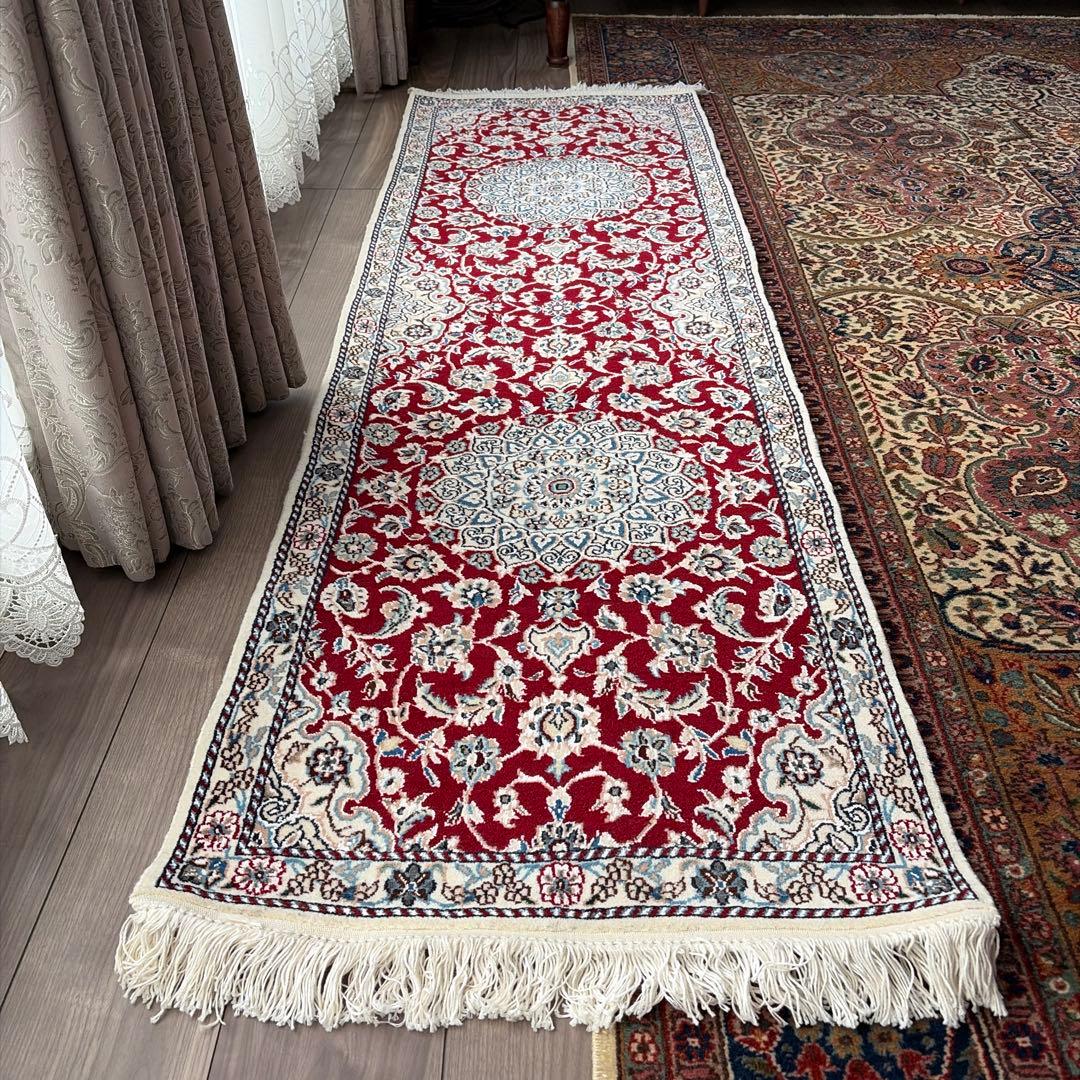 専用出品　ペルシャ絨毯　ナイン産9la約203cm×61cm 未使用に近い美品