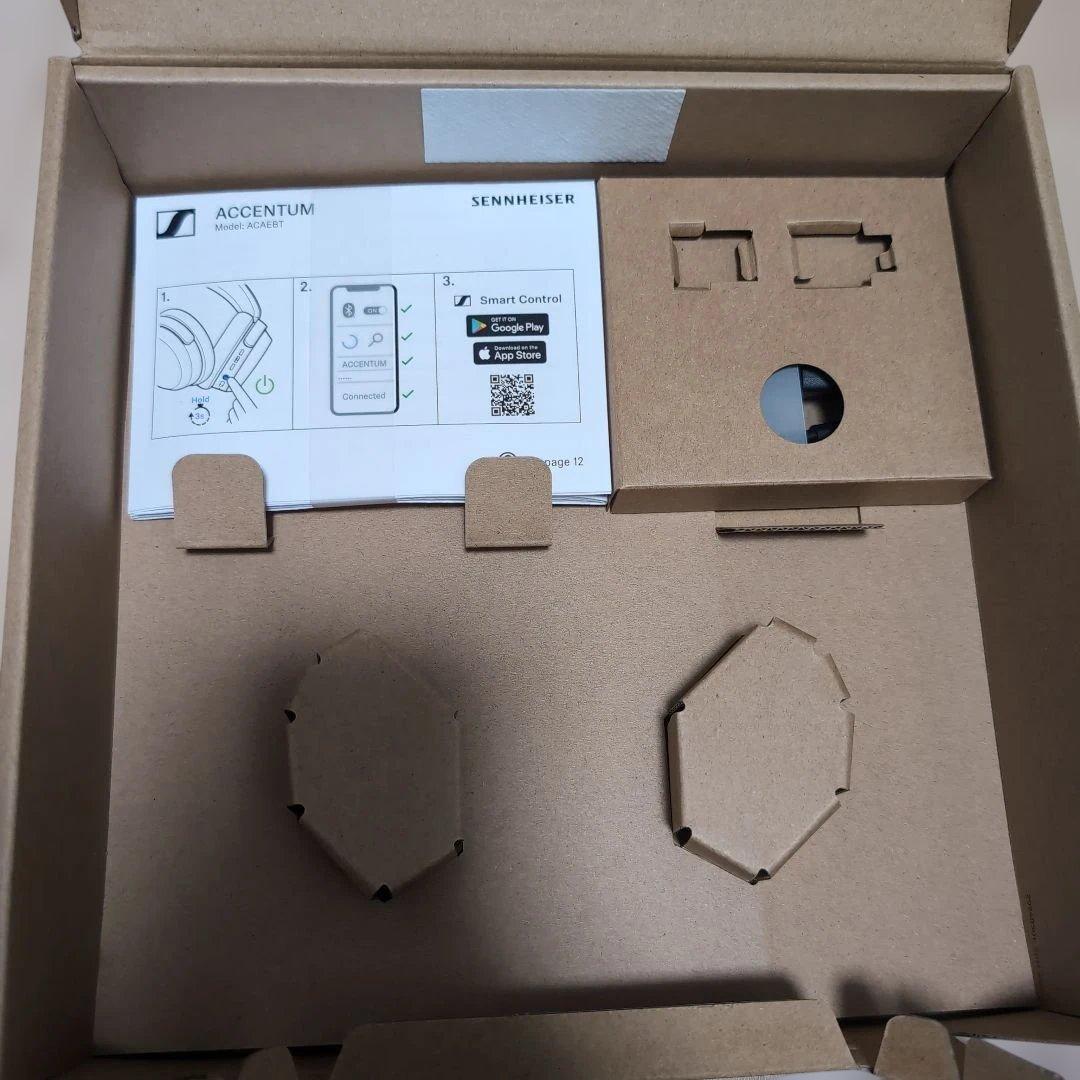 Sennheiser ACCENTUM Wireless 特別版