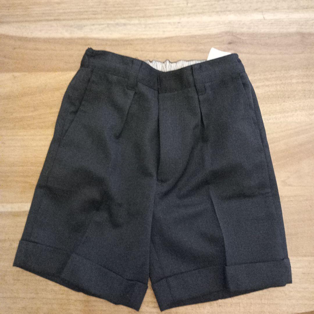 w*1様 最終値下げ　バーバリー 男の子フォーマルスーツ4点セット(110)