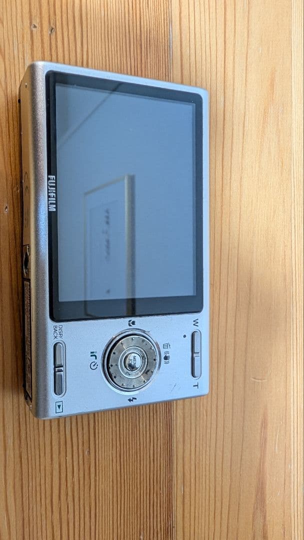 富士フイルム　デジタルカメラ FinePix Z100 fd