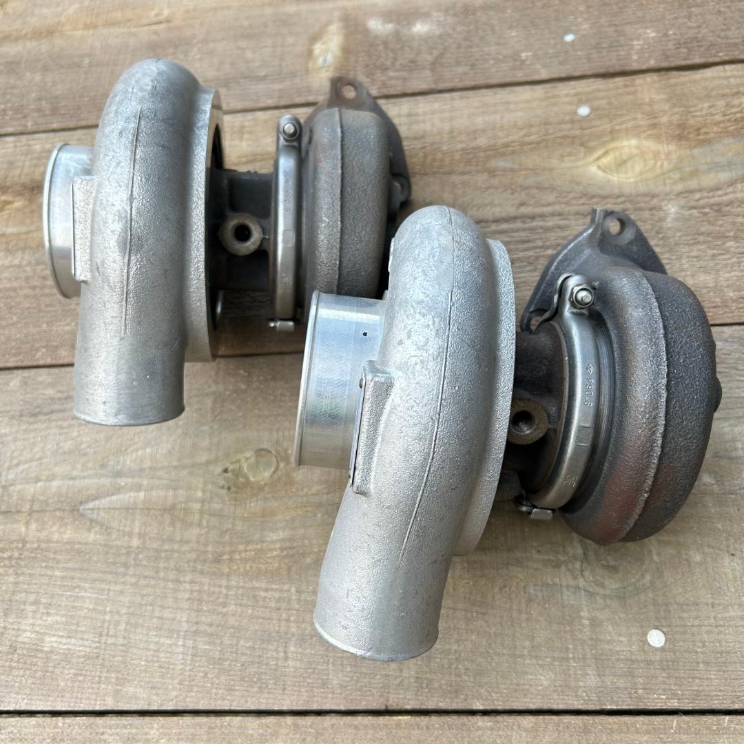 HKS　ツインターボ　TD06-20G