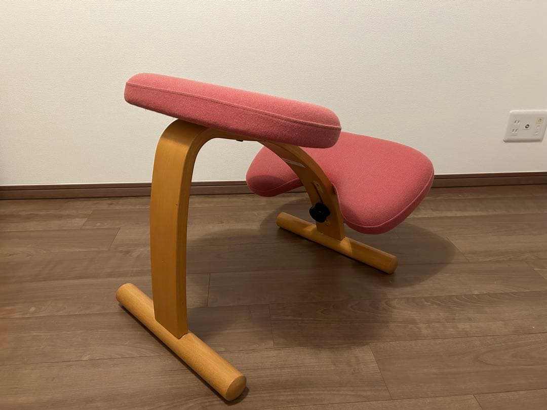 バランスチェア　バランスイージー　RYBO 姿勢矯正　チェア　リボ　椅子