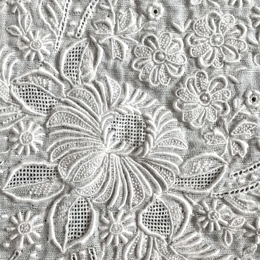 スワトウ　手刺繍「岳陽楼」汕頭ハンカチ　スワトー