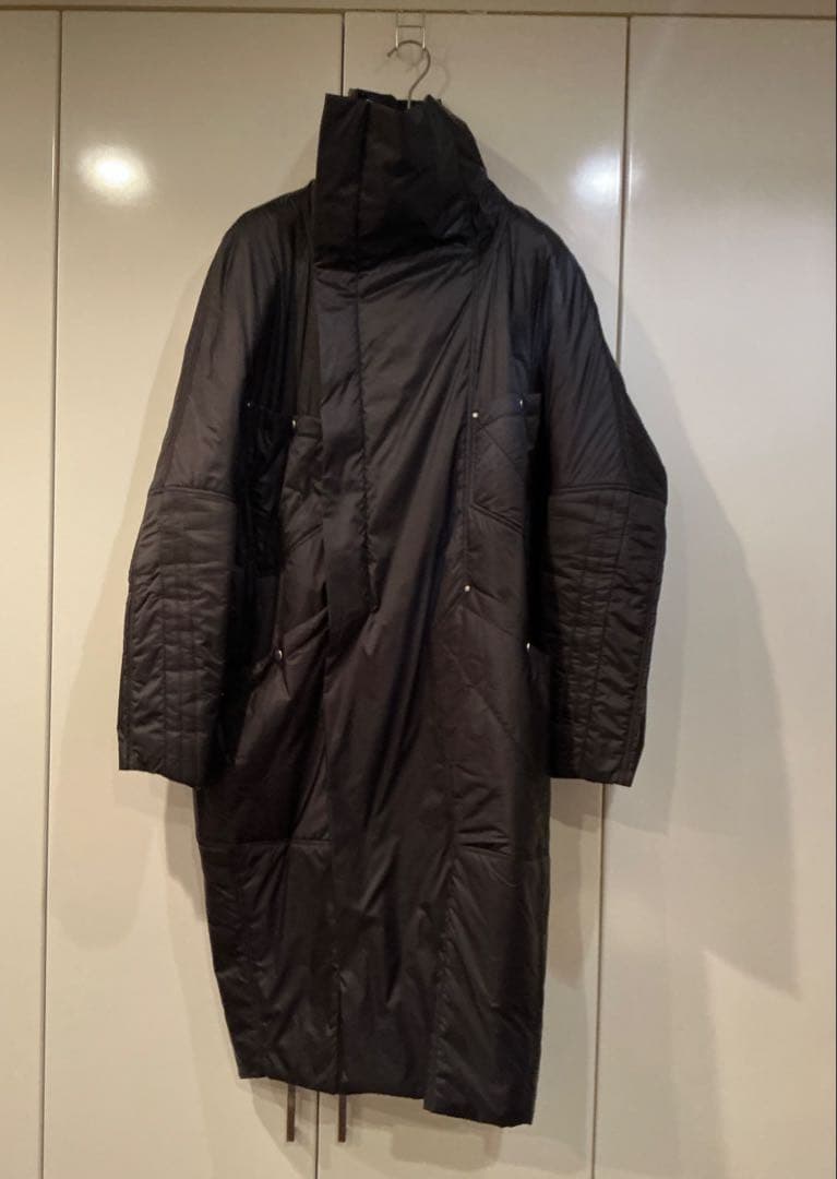 【お値下しました】リックオウエンス　ブラックナイロンコート　デザインコート