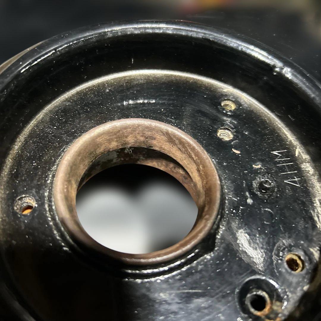 年末価格　YAMAHA XJR400 4HMタンク　凹み有　純正キー付き