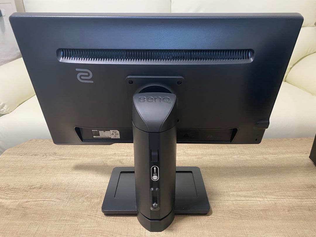 BenQZOWIE XL2411Pゲーミングモニター24インチ144HzフルHD