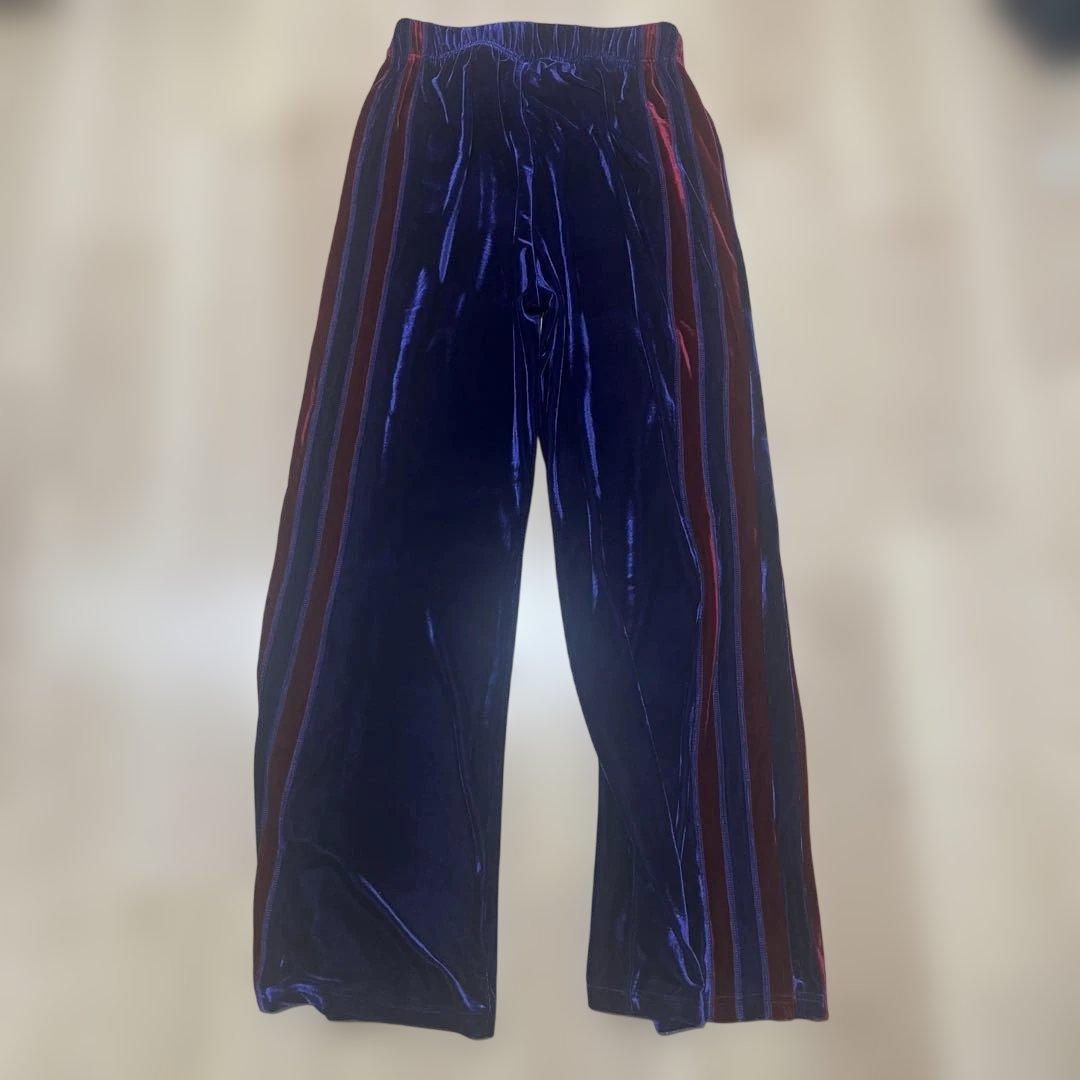 re. 仲里依紗 パンツ ベロア