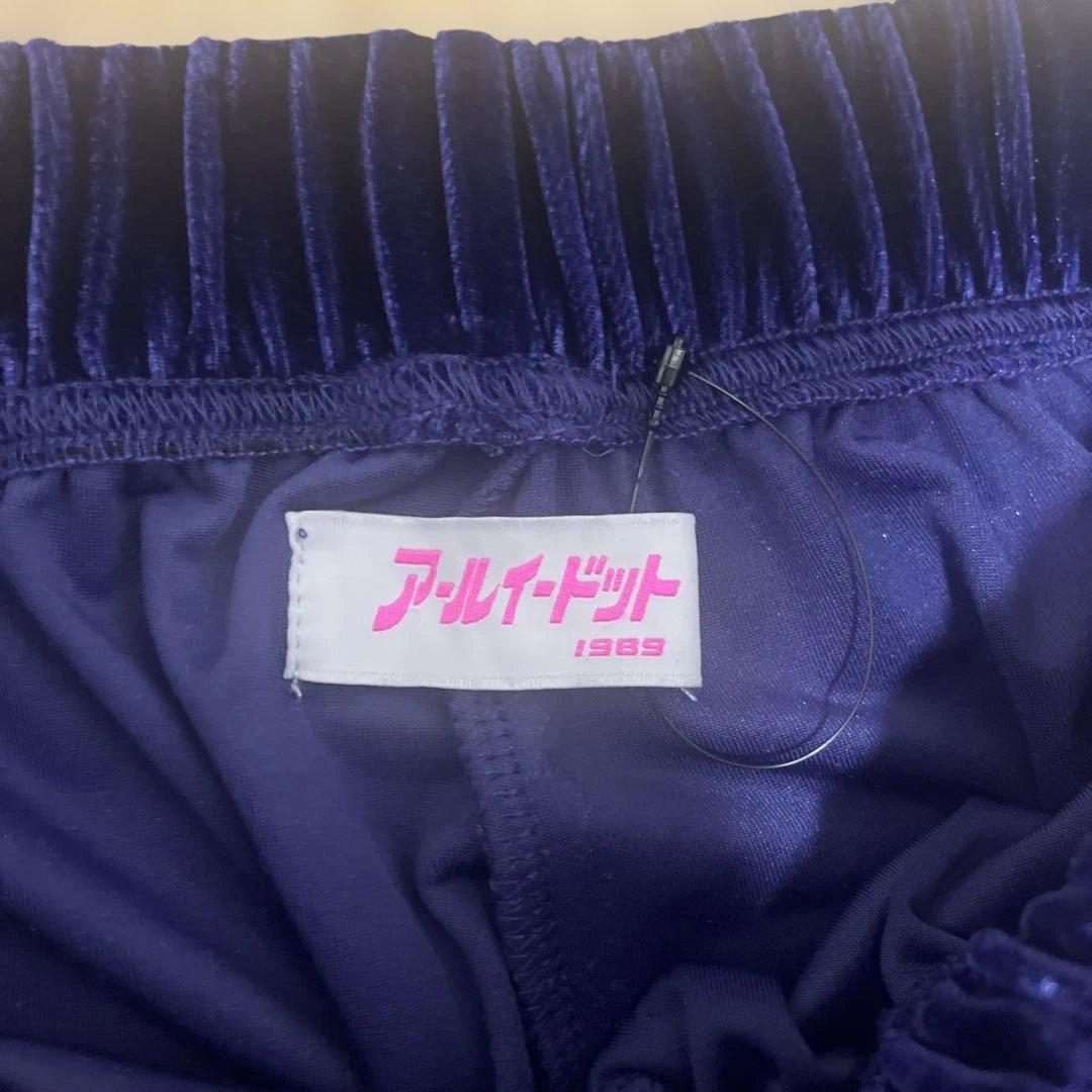 re. 仲里依紗 パンツ ベロア