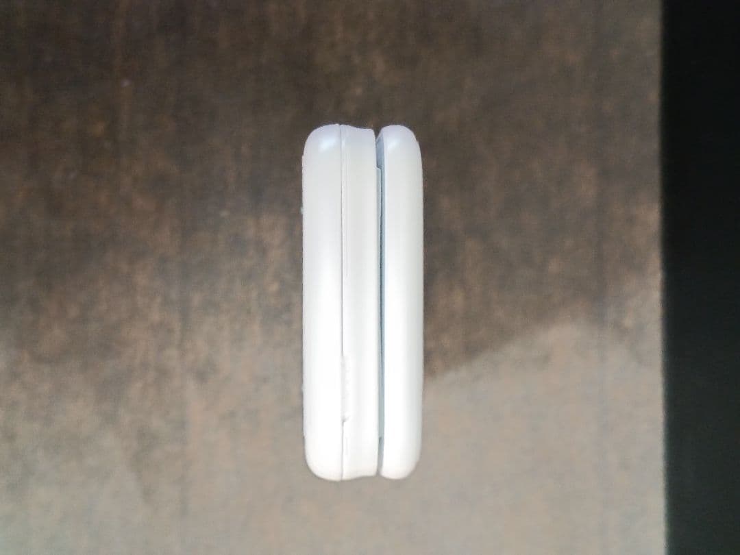 docomo らくらくホン シルバー 未使用