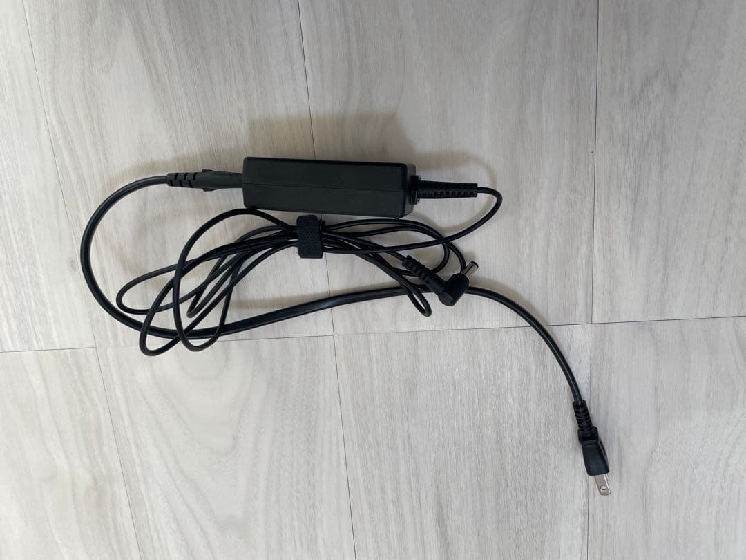 dynabook Core i7 ノートPC 本体　ケース、充電アダプター付き