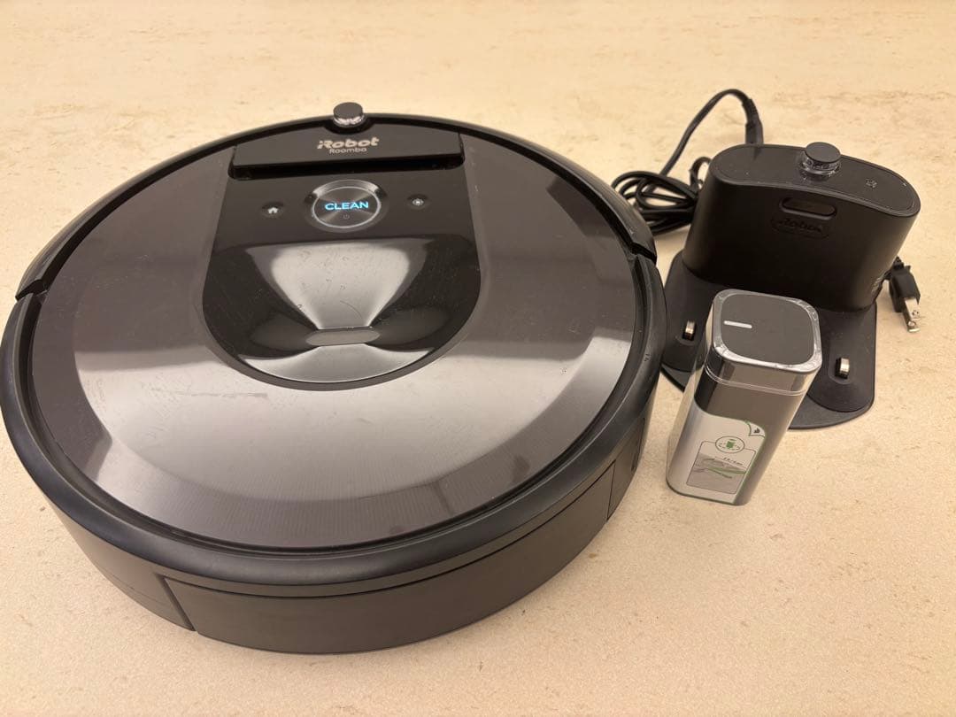 iRobot Roomba i7 ロボット掃除機 本体