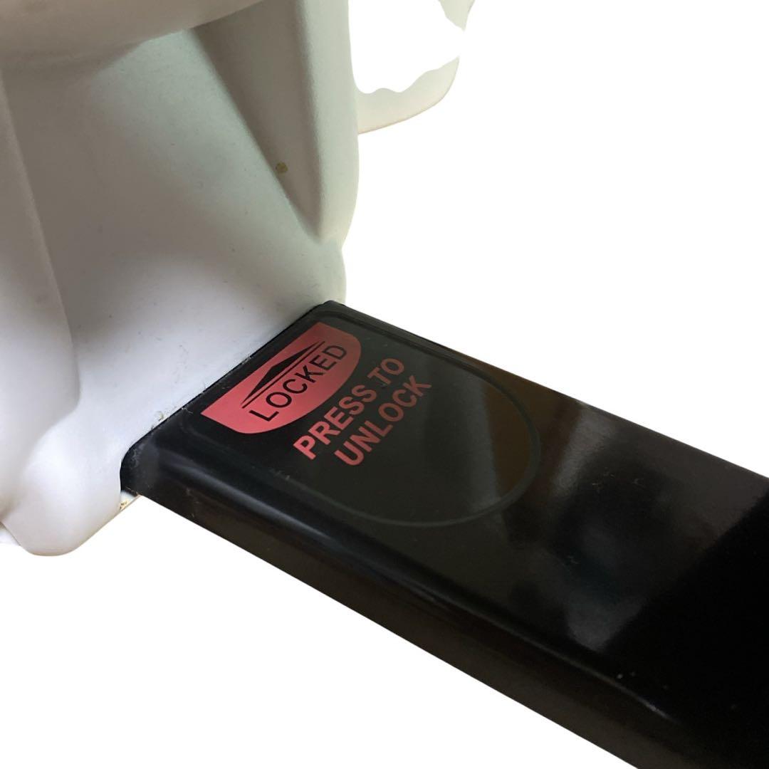 廃盤品 ベビービョルン BABYBJORN ハイチェア ベビーチェア