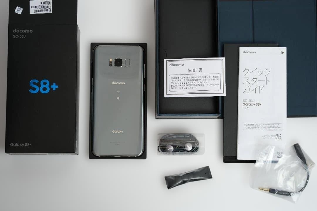 docomo Galaxy S8+ シルバー 本体 SIMロック解除済み